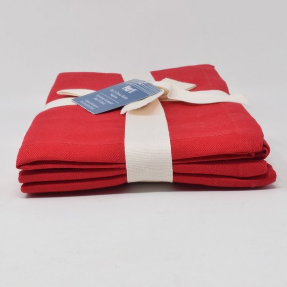 Pier 1 Classic Buffet Napkins Red Set of 4  New Special Occasion Holiday Love - Picture 7 of 13
